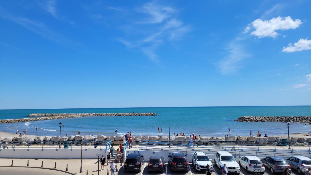 Hotel Le Dauphin Bleu Saintes-Maries-de-la-Mer Zewnętrze zdjęcie