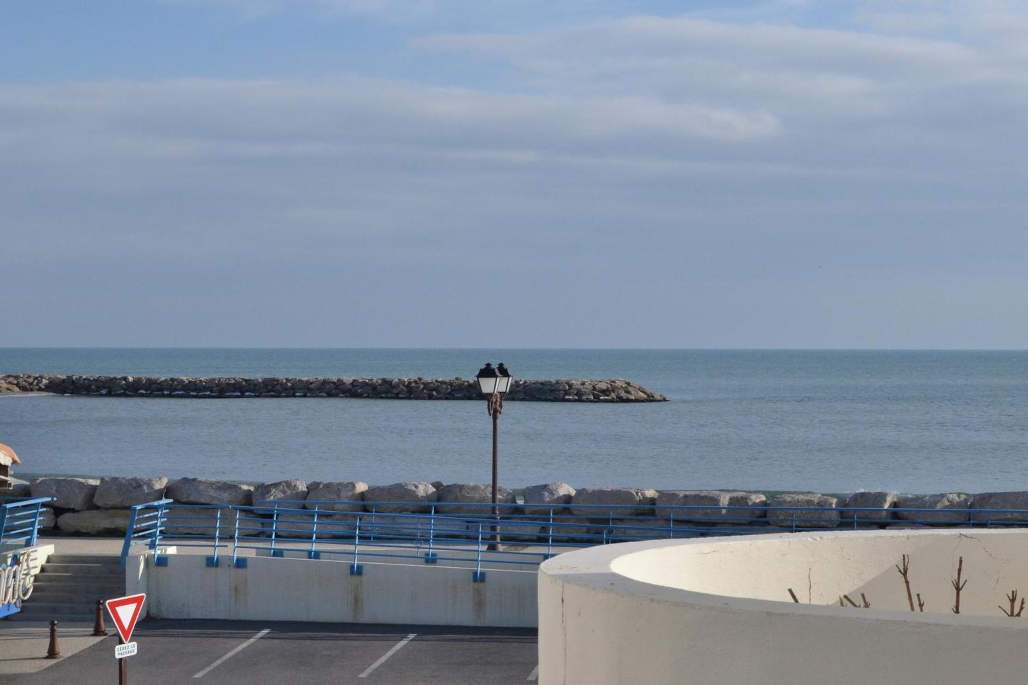 Hotel Le Dauphin Bleu Saintes-Maries-de-la-Mer Zewnętrze zdjęcie