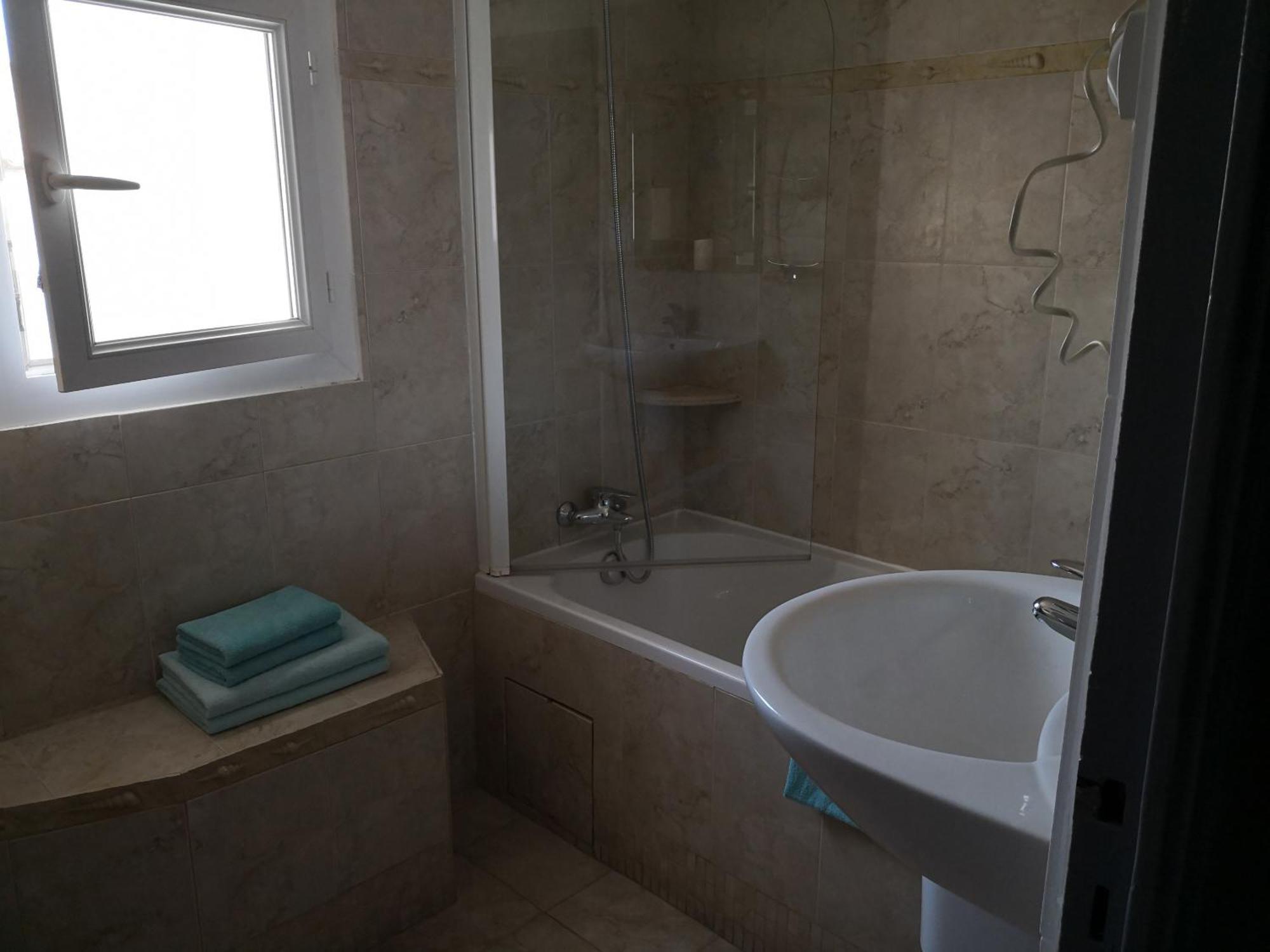 Hotel Le Dauphin Bleu Saintes-Maries-de-la-Mer Pokój zdjęcie